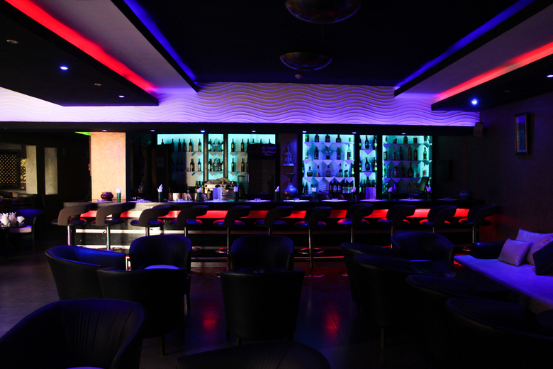 New Farah Hotel