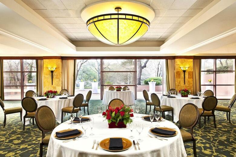 Sheraton Austin Hotel At The Capitol