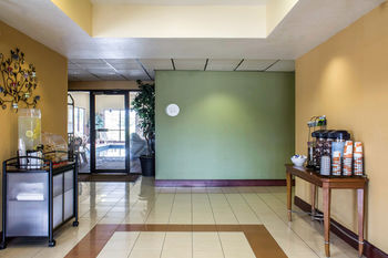 Hotel Comfort Inn