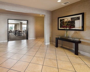 Hotel Comfort Suites
