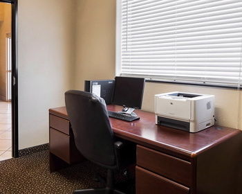 Hotel Comfort Suites