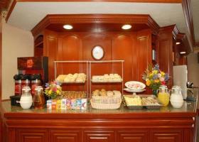 Hotel Comfort Suites