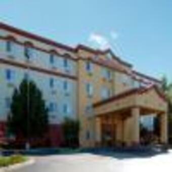 Hotel Comfort Suites