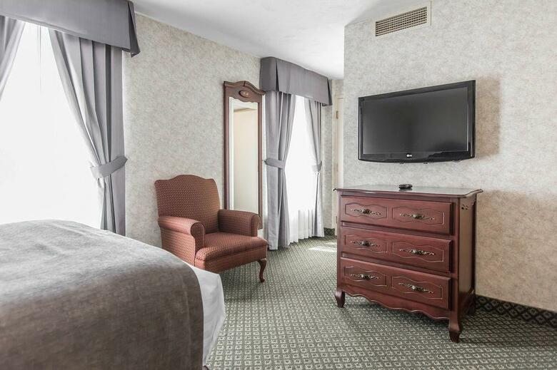 Chateau Moncton & Suites An Ascend Hotel Collection Member