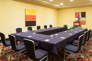 Hotel Crowne Plaza New Orleans Airpo