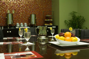 Hotel Crowne Plaza New Orleans Airpo