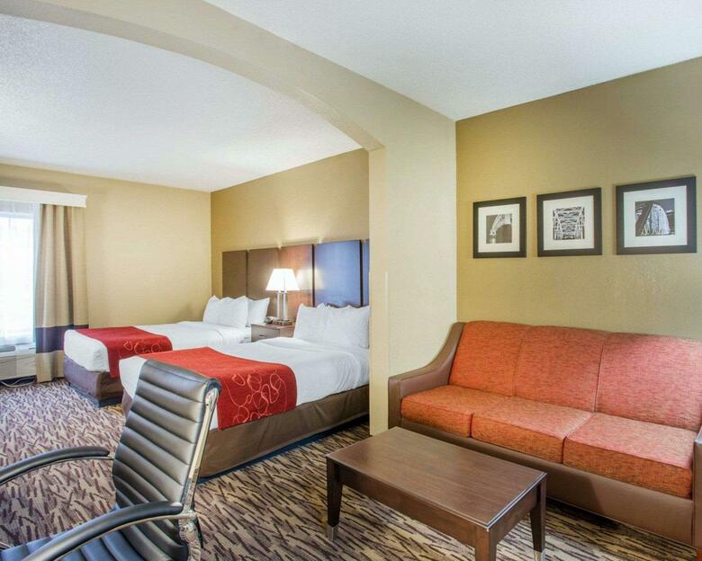 Hotel Comfort Suites