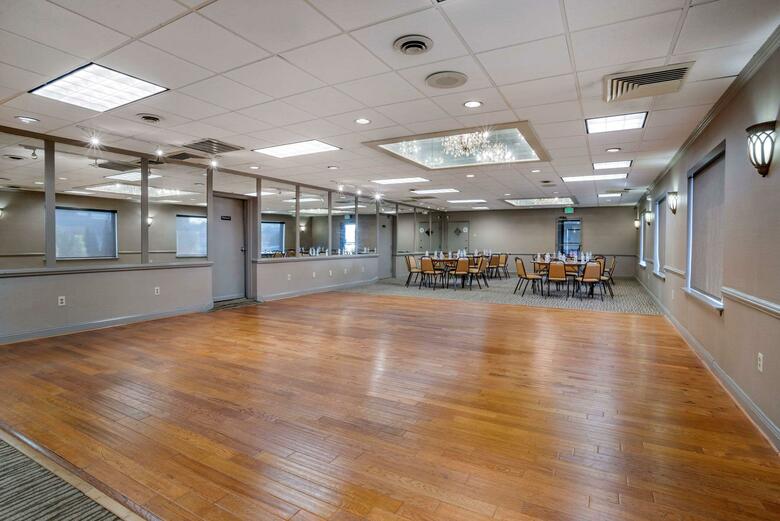 Hotel Comfort Inn