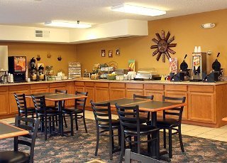 Hotel Quality Inn & Suites