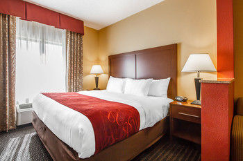 Hotel Comfort Suites