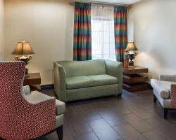 Hotel Comfort Suites