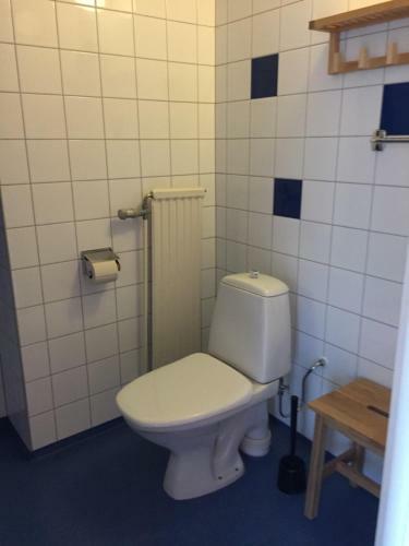 Hotel H�jdens L�gprishotell