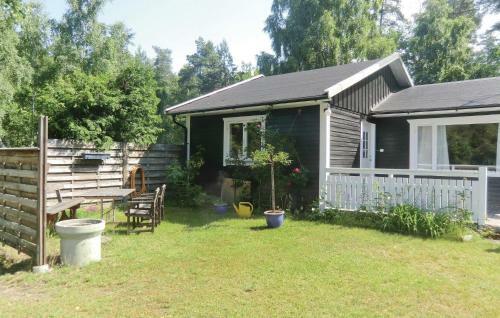 Two-bedroom Holiday Home In Morbylanga