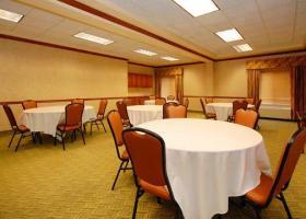 Hotel Comfort Suites