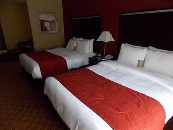 Hotel Comfort Suites