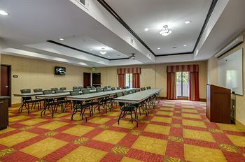 Hotel Comfort Suites