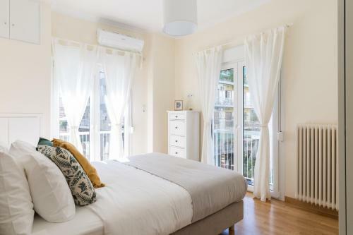 Cosy And Spacious 1bd Apartment - Koukaki By Upstreet