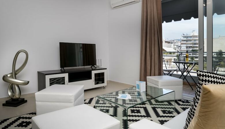 Alekos Apartments