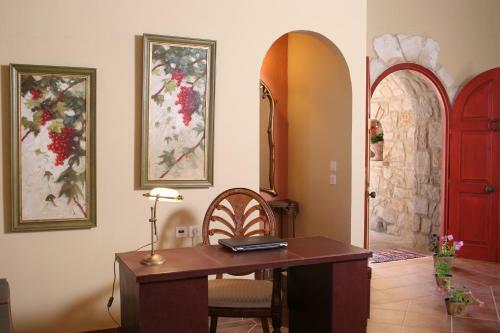 Villa Aresti Mountain Resort
