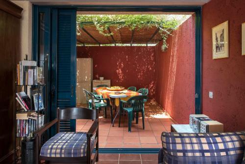 Aris's House Barbati