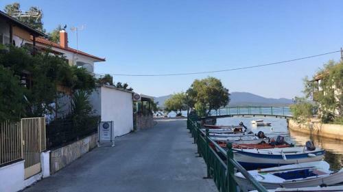 Hostal Athina Studios