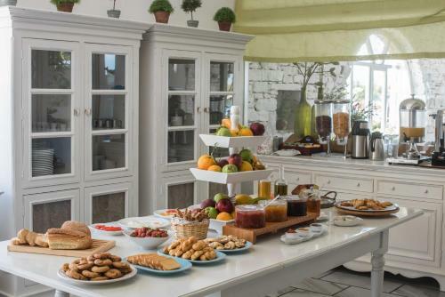 Golden Beach Hotel