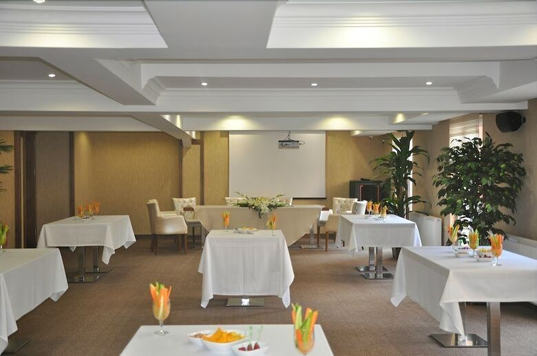 Turist Hotel