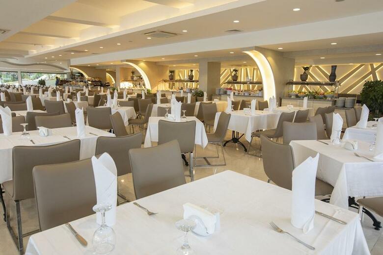 Club Hotel Falcon