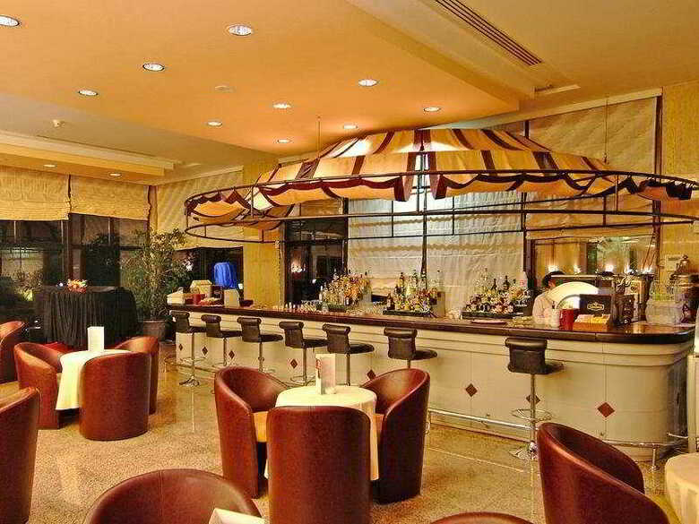 Hotel Ozkaymak Falez