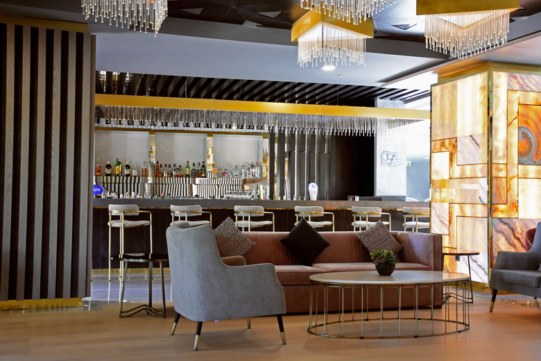 Hotel Royal Wings
