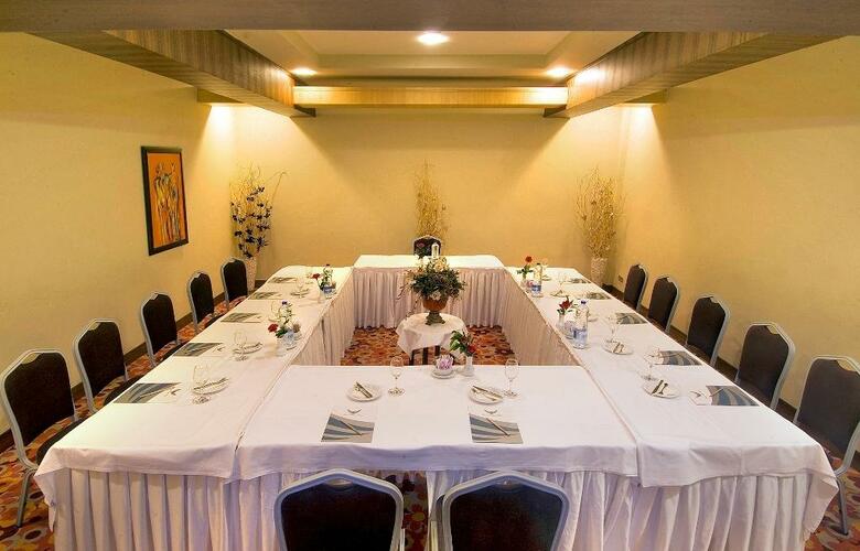 Hotel Royal Wings