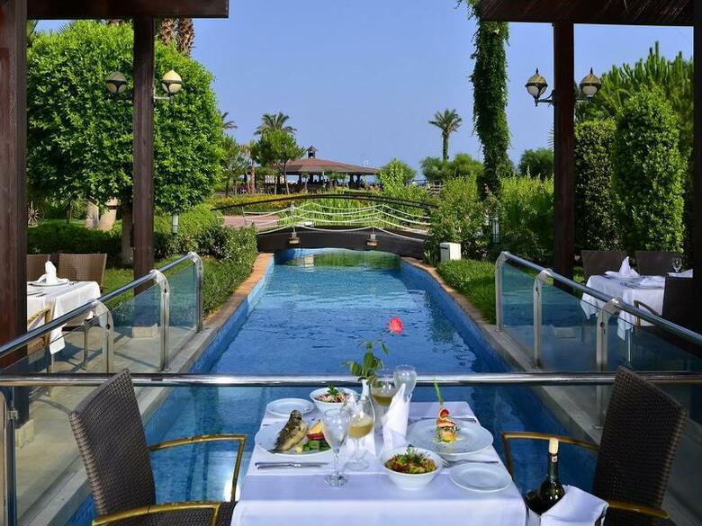 Hotel Miracle Resort