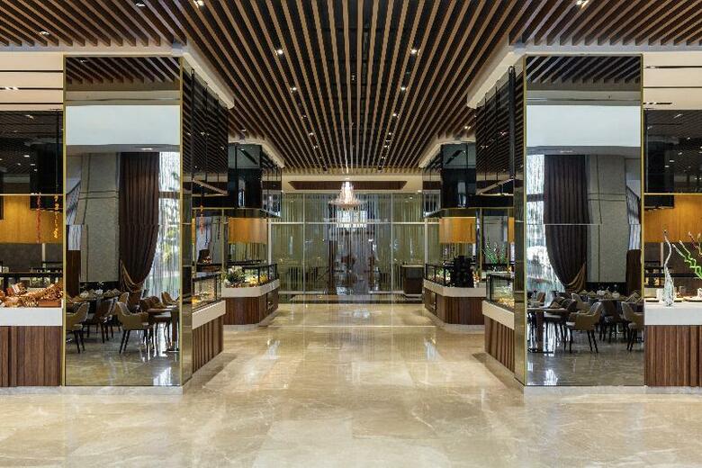 Hotel Miracle Resort