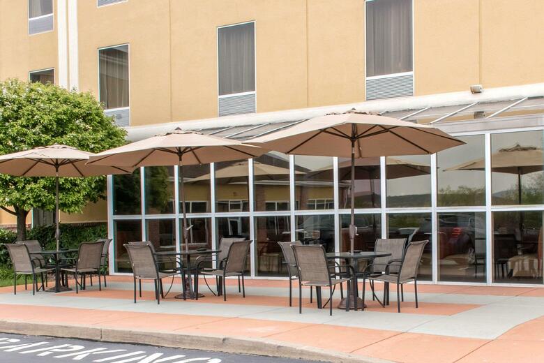 Hotel Comfort Suites