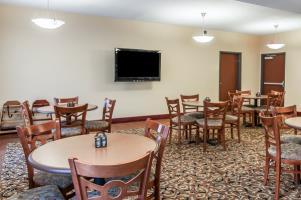 Hotel Comfort Suites