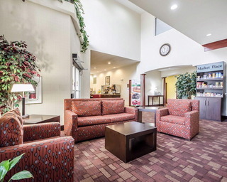 Hotel Comfort Suites