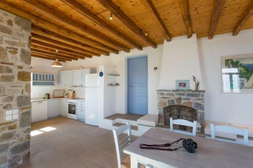 Serifos Stone Villa B