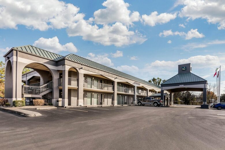 Hotel Comfort Inn