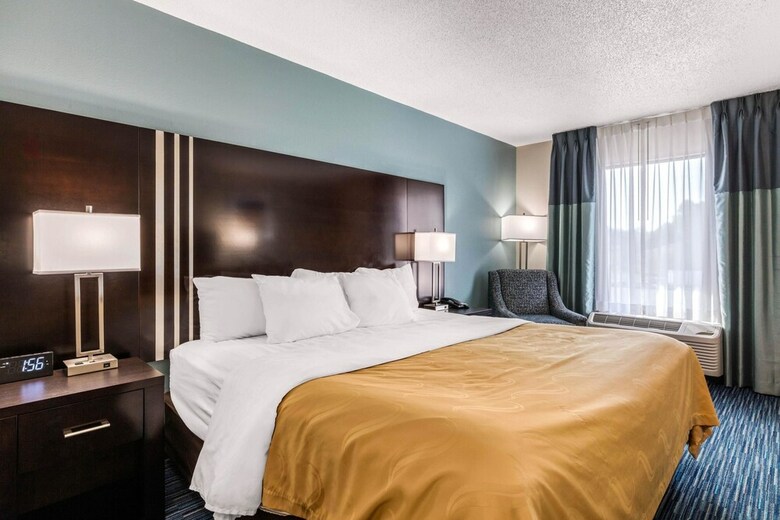 Hotel Comfort Inn