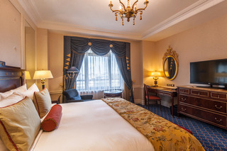 Hotel Fairmont Grand