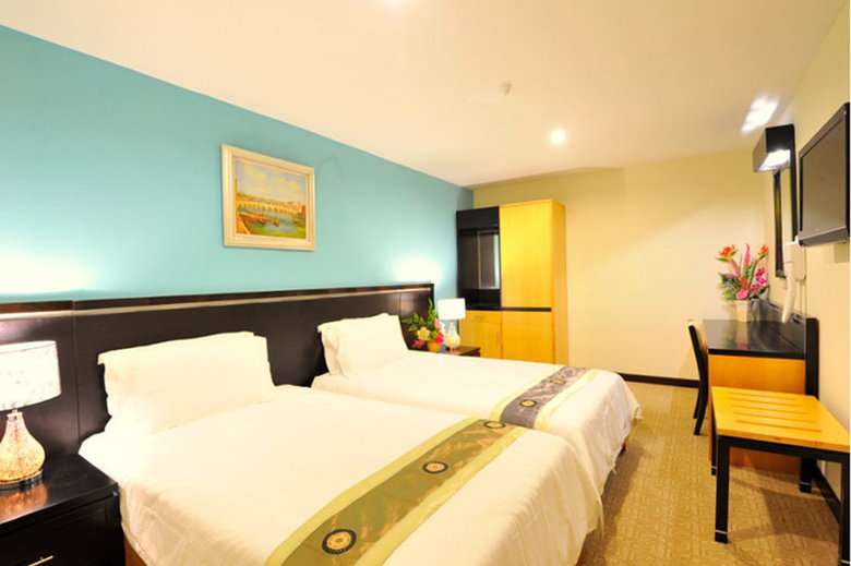 Hotel Hallmark View