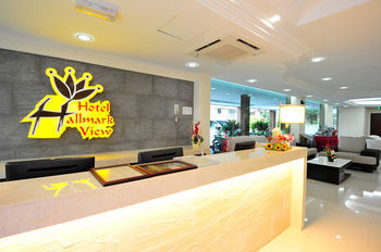 Hotel Hallmark View