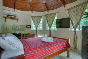Hotel Midas Resort