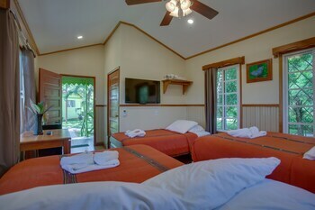 Hotel Midas Resort