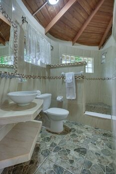 Hotel Midas Resort