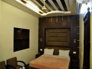 Vardhman Inn Hotel