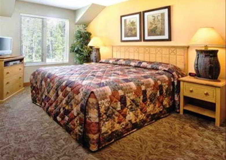 Hotel Resort At Canmore Banff