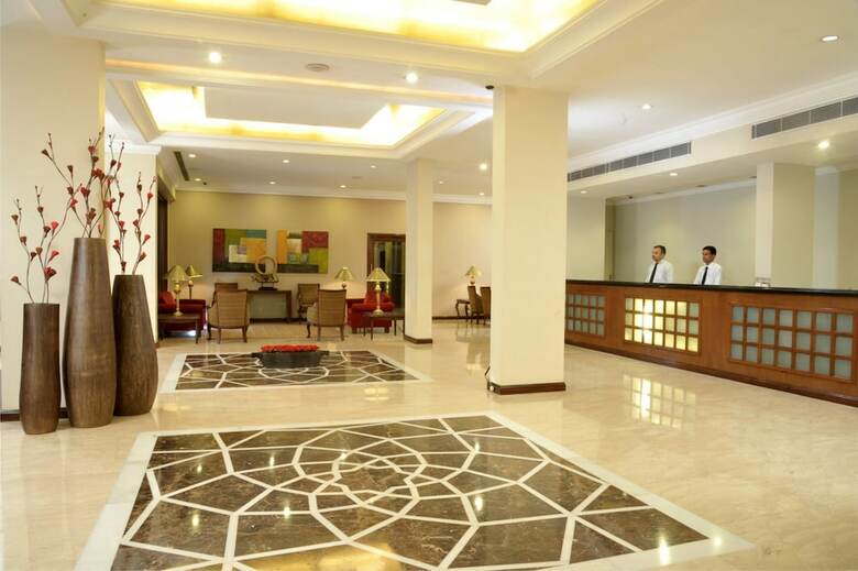 Hotel Express Towers
