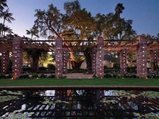 El Encanto Hotel