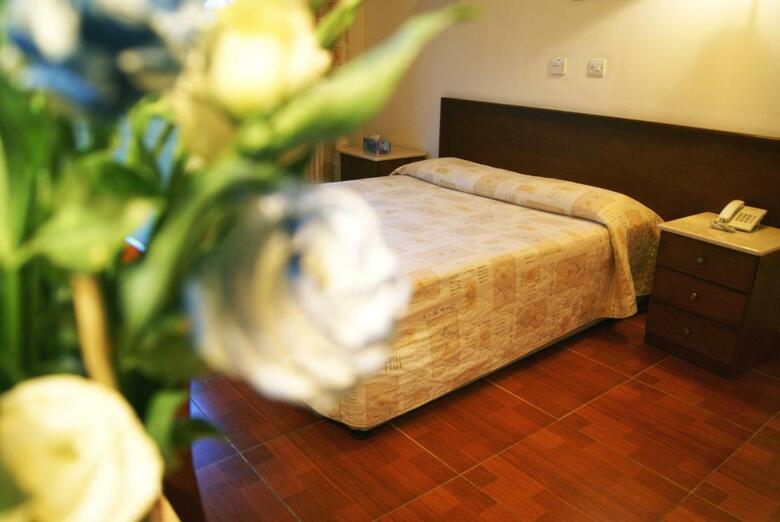 Moniatis Hotel
